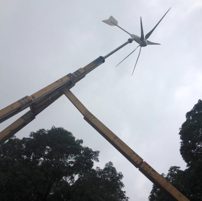 Philippines 2014: Dali PowerTower Lite installation